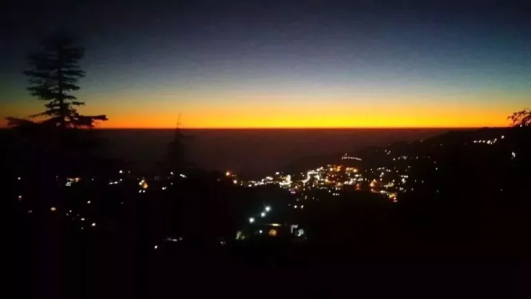 मसूरी विंटरलाइन कार्निवाल की शुरुआत, देश-दुनिया से पहुंच रहे सैलानी