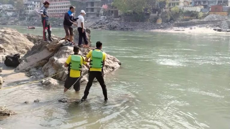 ऋषिकेश में दर्दनाक घटना: भाभी के बाद देवर ने भी गंगा में छलांग लगाई