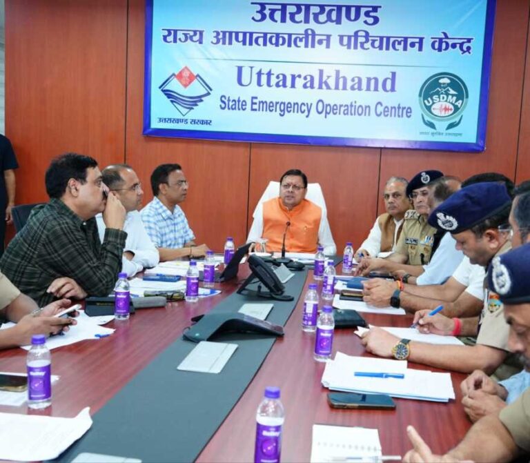 सीएम धामी उत्तरकाशी आपदा का जायज़ा लेने रवाना
