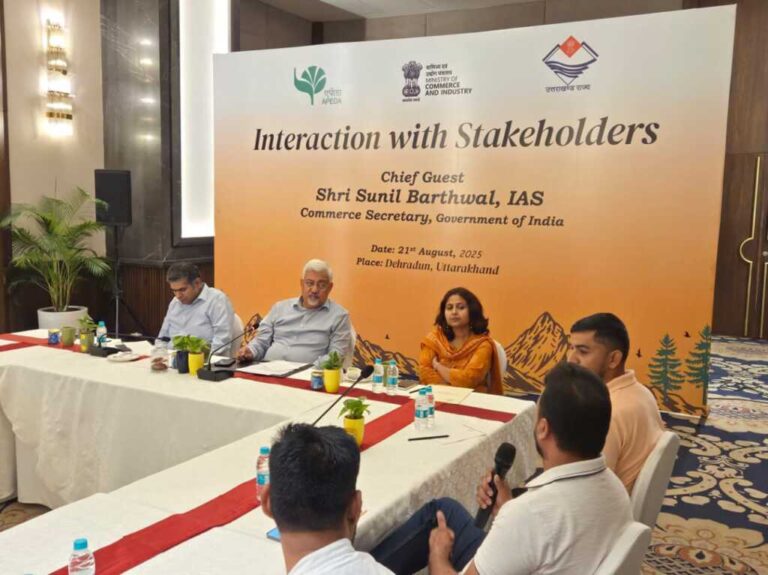 गढ़वाली सेब की पहली खेप दुबई रवाना, उत्तराखंड के किसानों के लिए नई शुरुआत