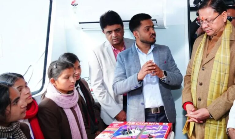 सीएम धामी ने किया ‘लैब ऑन व्हील्स’ का उद्घाटन