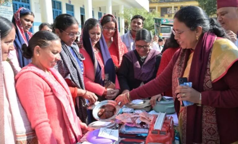 जनसेवा में रिकॉर्ड: 3.54 लाख से अधिक नागरिकों तक पहुँची धामी सरकार