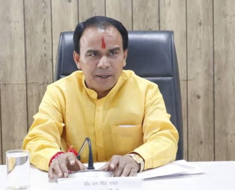 विद्यालयों में जारी रहेगा व्यावसायिक शिक्षा का संचालनः डाॅ. धन सिंह रावत