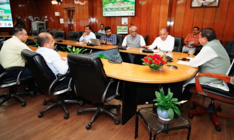 अब बद्रीनाथ को वैश्विक स्पिरिचुअल हिल टाउन बनाने पर मंथन