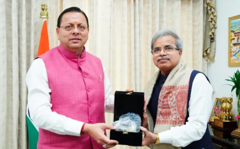 उत्तराखंड में रेल परियोजनाओं को मिलेगी रफ्तार, विकास कार्यों पर जोर