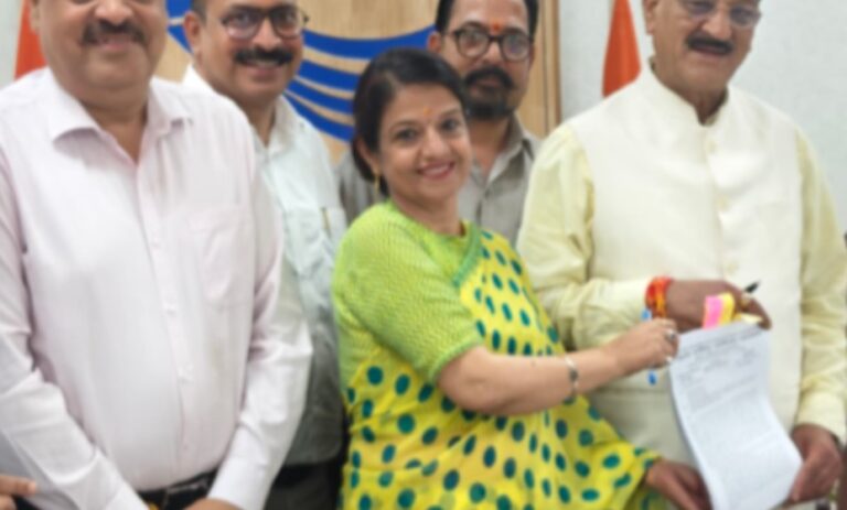 स्वास्थ्य मंत्री के आश्वासन के बाद फार्मासिस्टों ने आंदोलन किया स्थगित