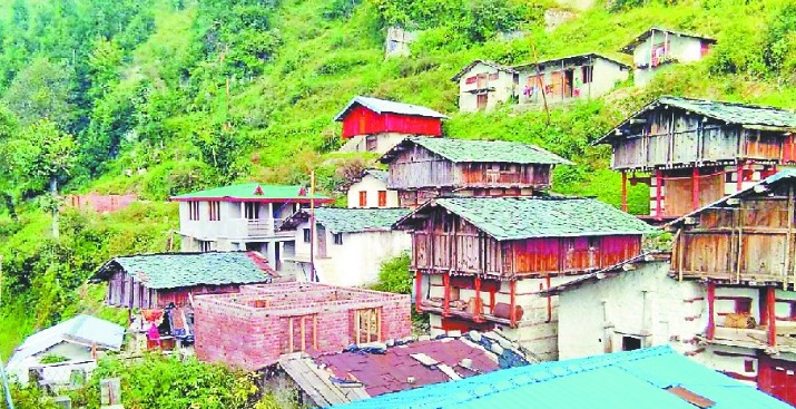 होटलों में मंथन से निकलेगा पहाड़ के विकास का रास्ता