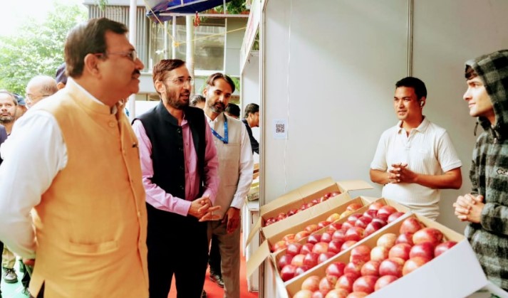 फल उत्पादकों को मिले बेहतर बाजार और उचित मूल्य : सीएस