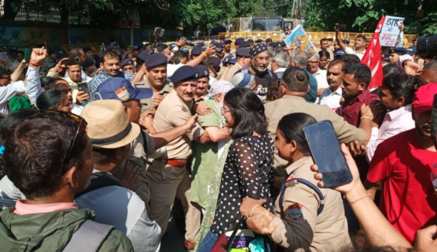 दून में प्रदर्शनकारियों और पुलिस के बीच जोरदार भिड़ंत
