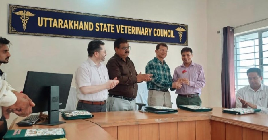 पशु चिकित्सा परिषद की बैठक में अहम मुद्दों पर चर्चा